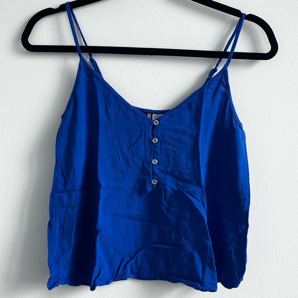 H&M cropped shirt